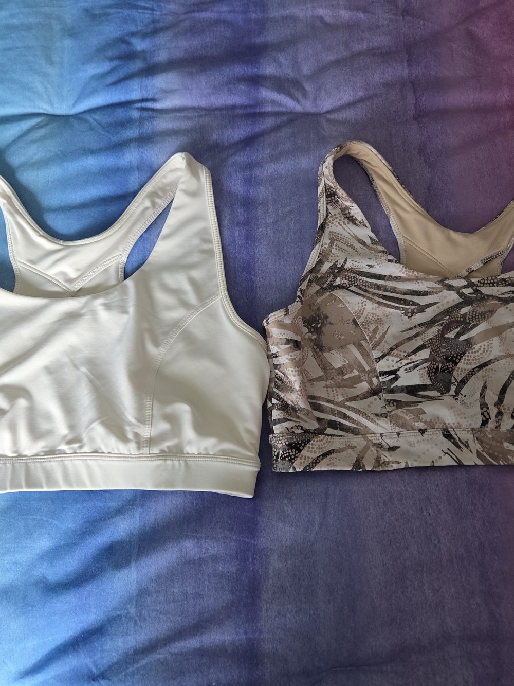 tek gear Women’s Sports Bras - White & Beige Brown Pattern